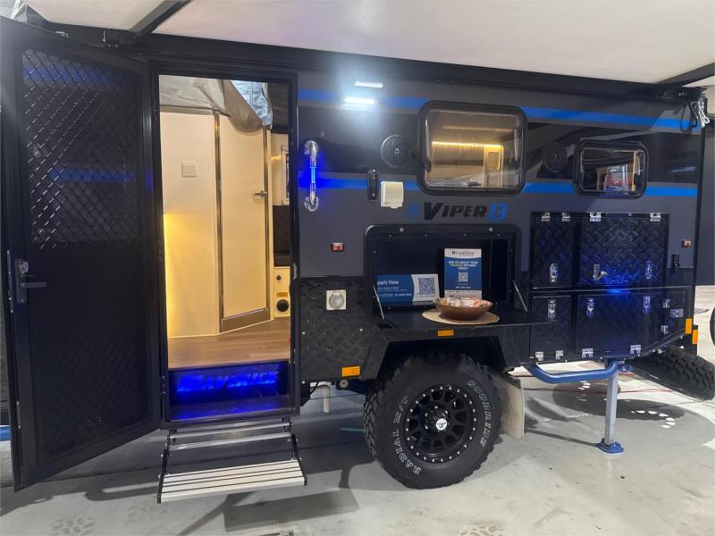 >2024 Maverick Campers VIPER 13   