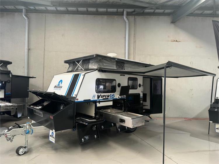 2022 Maverick Campers Viper 16 HB Standard