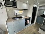 2023 Maverick Eminence 18'6 CENTRE DOOR Off Road